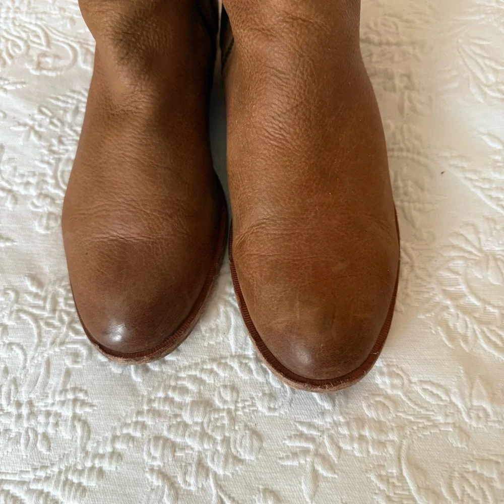 Kork Ease Brown Leather Ankle Booties size 11